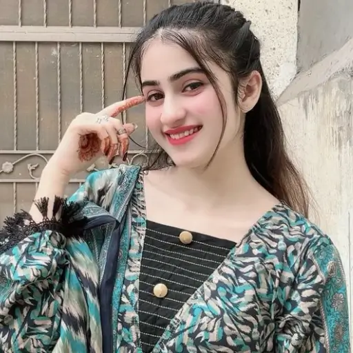 Online Friendship With Girls: Scam Alert